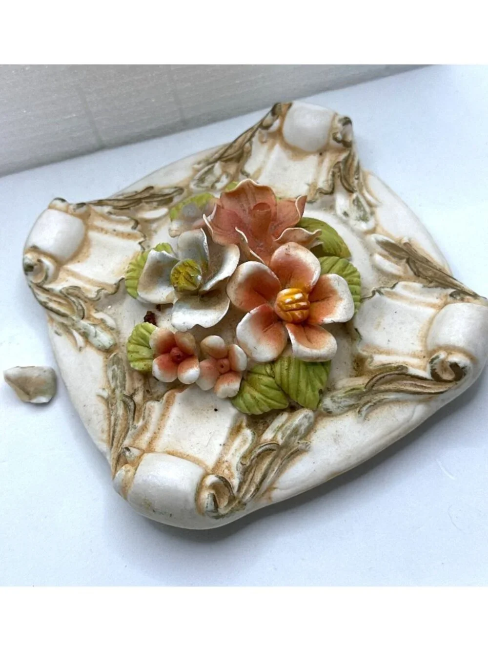 Vintage Porcelain Trinket Box Floral Lidded Footed Bisque Italian Style FLAWED